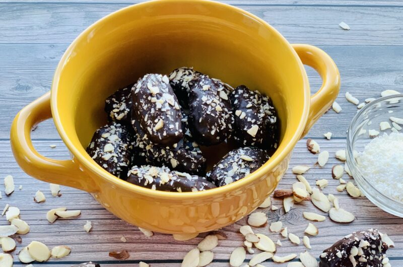 Dates & Almonds Covered in Dark Chocolate