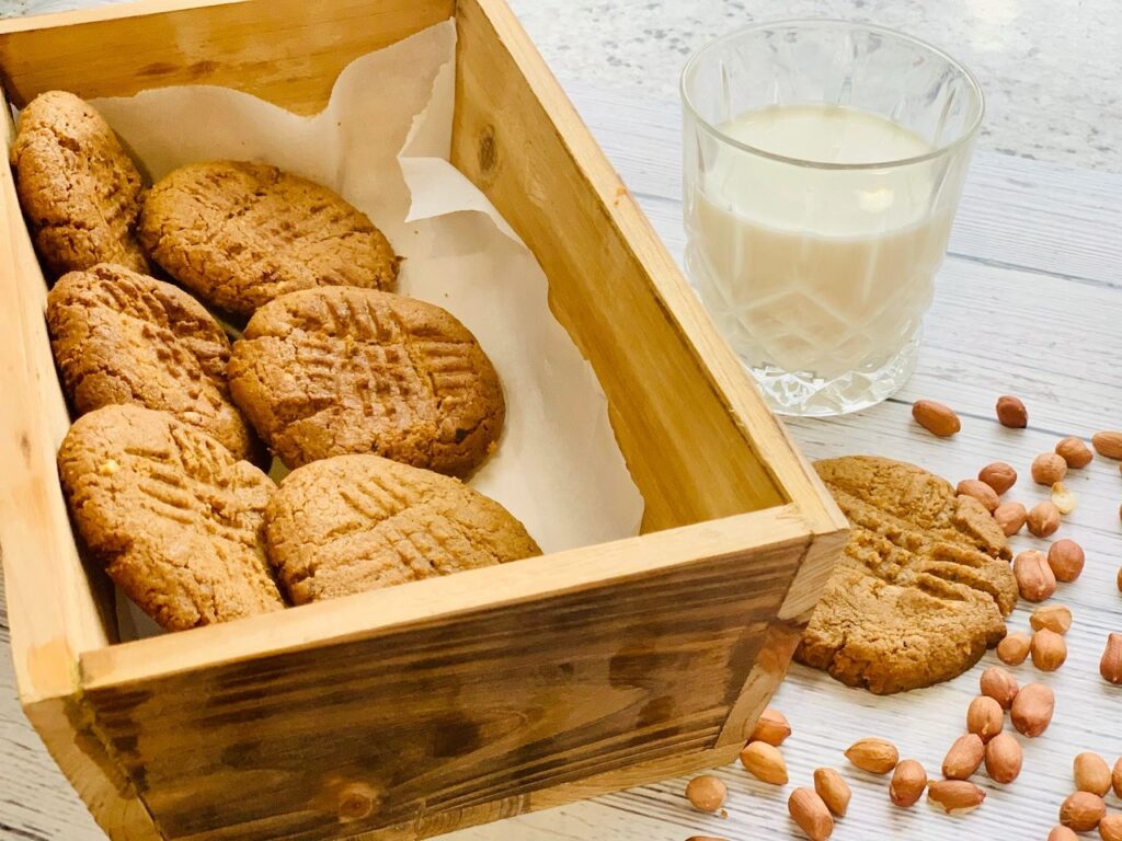 Eggless Peanut Butter Cookie.